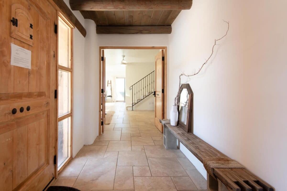 Renovated Lodge - Room 2 With Pool Access 조슈아 트리 외부 사진